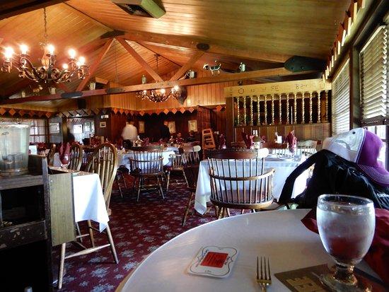 Proteja sus Derechos: Abogados Expertos en Accidentes de Locales