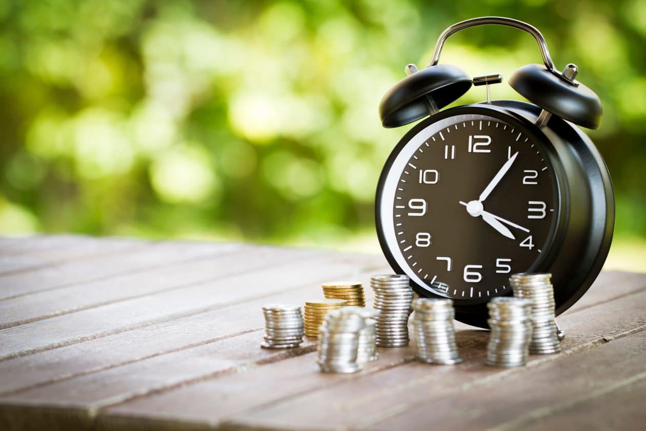 El tiempo es dinero, el tiempo es riqueza.